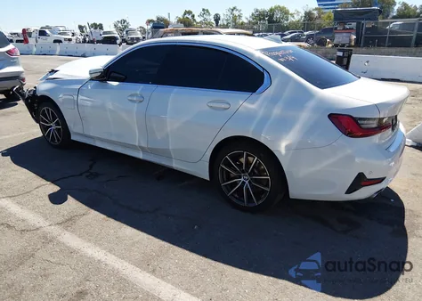 2021 BMW 330E из США, поврежденный, VIN WBA5P7C08MFL51731